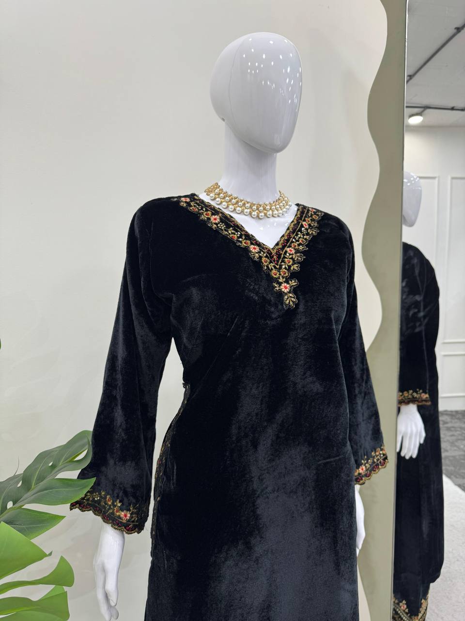 Trending Viscose Velvet Suit Set 2025 – Sequin Work with Side Pockets